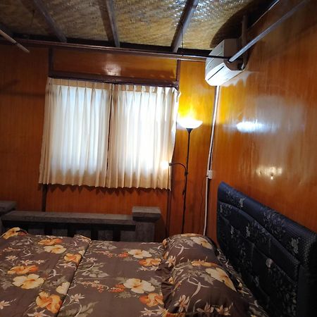 Pondok Diana Yuki Jasri Room photo